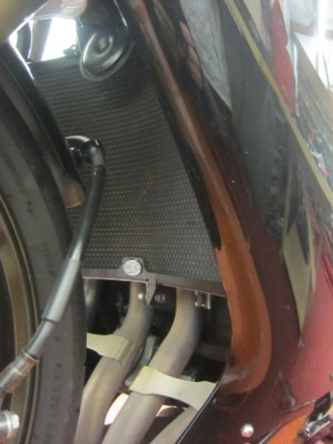 R&G Racing Radiator Guard for the Kawasaki ZX-10R '06-'07 R&G Racing Radiator Guard for the Kawasaki ZX-10R '06-'07